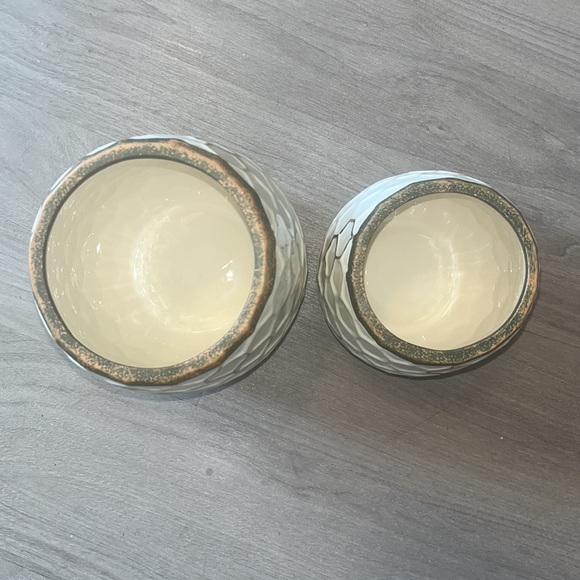 Bundle Pair of Two Honeycomb Vintage Style Textile Vase / Home Decor - Picture 3 of 3